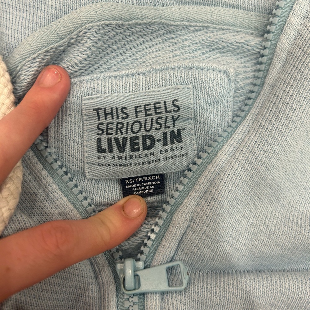 American Eagle Outfitters Blue Cropped Zip-Up Jacket - Picture 3 of 3